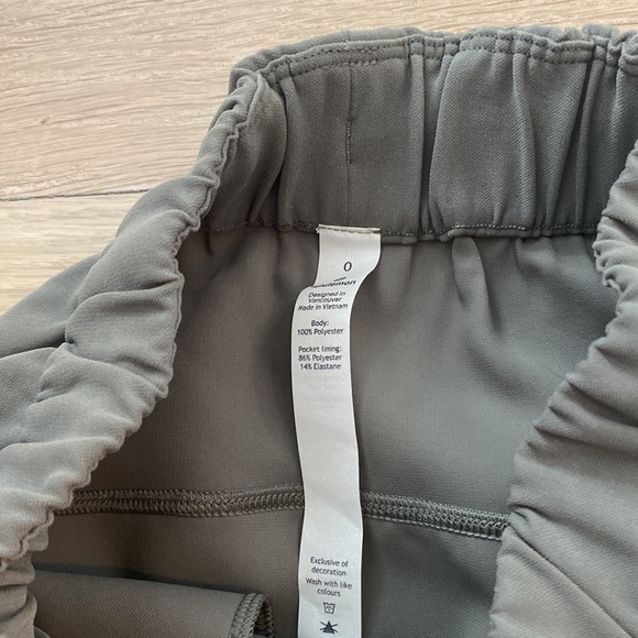 Gray Lululemon “On the Fly” Skirt - Picture 2 of 4